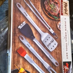 Grill tool set